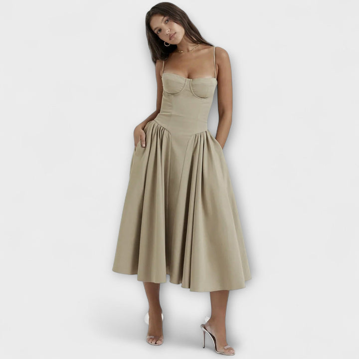 Rosalie | Raffinerad ärmlös korsettklänning